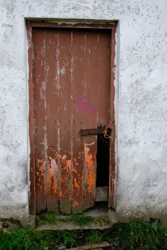 Why Door Frames Rot and Why It’s Not a DIY Project